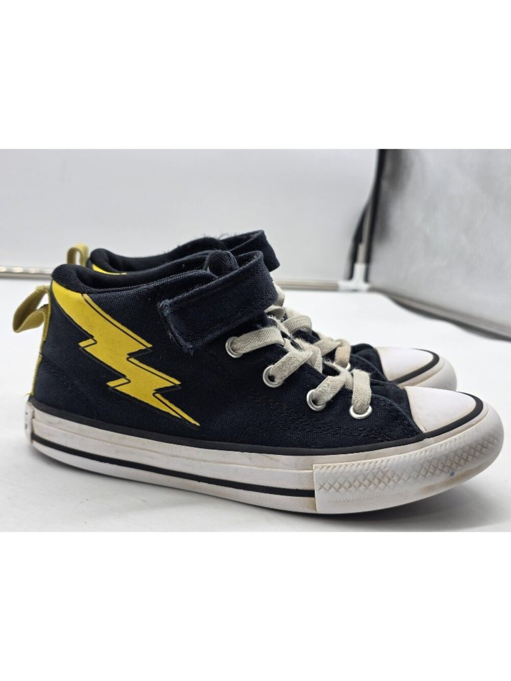 Converse All Star Shoes Kids 1 Malden Street Lightning High Top Sneakers Stains